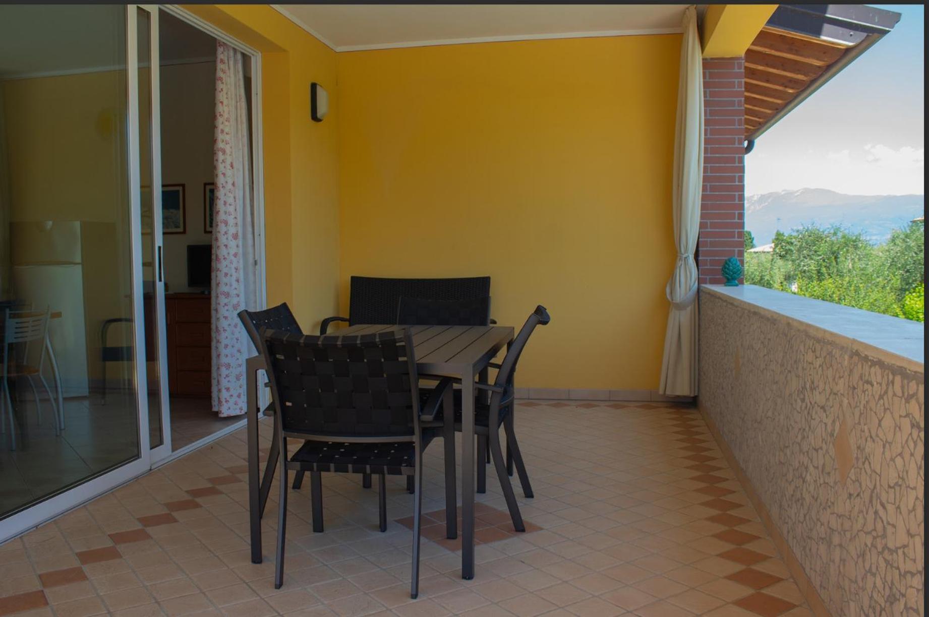 Casale El Galet Apartment Moniga del Garda Luaran gambar