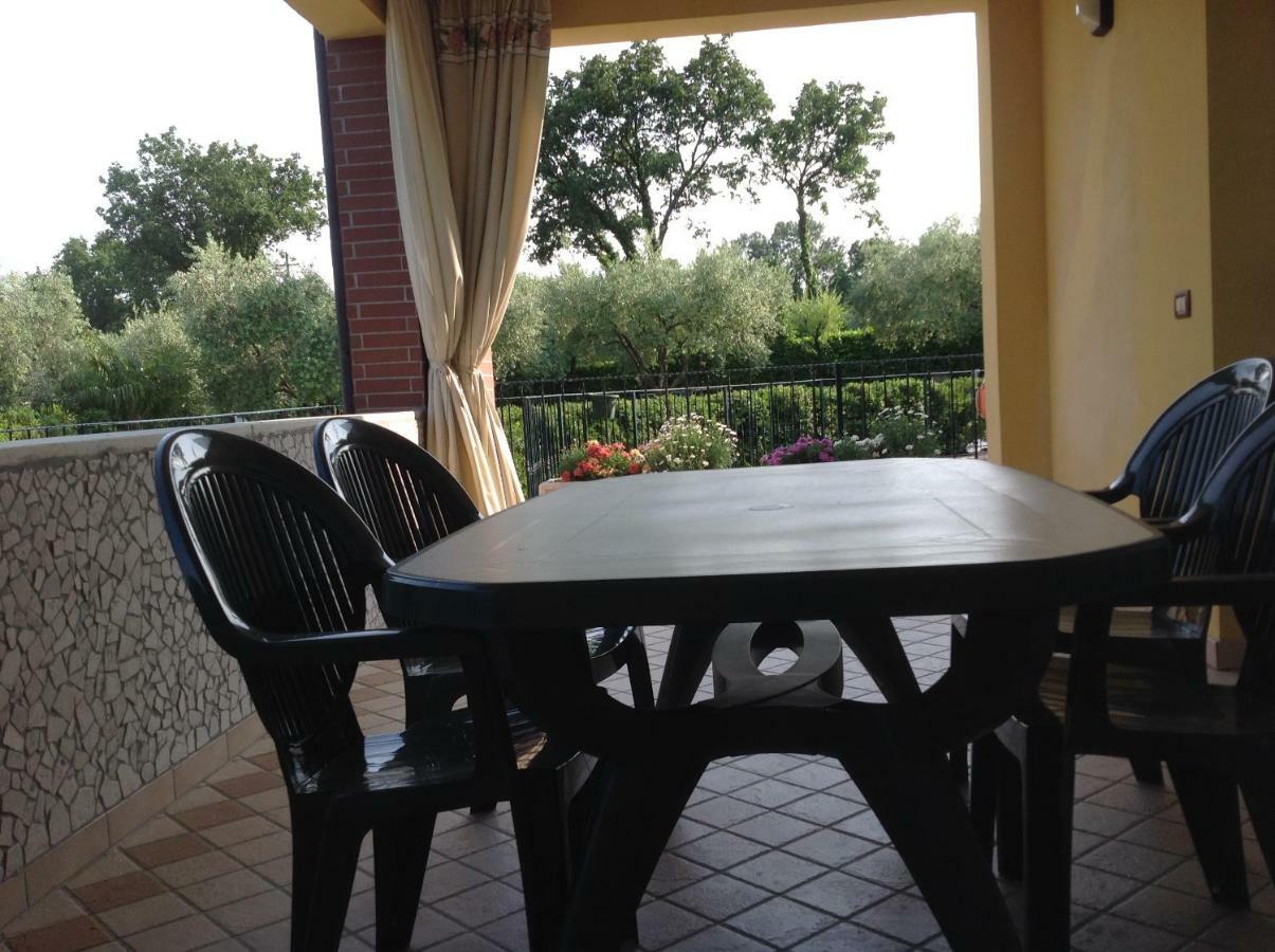 Casale El Galet Apartment Moniga del Garda Luaran gambar